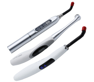 Curing light